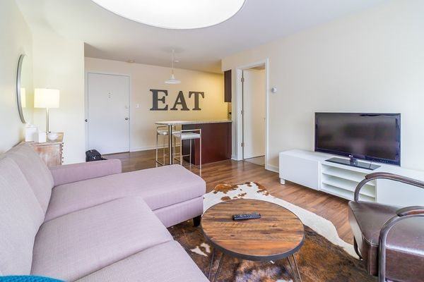 Thirteen 20 Seven Apartments – 1 Bed 1 Bath