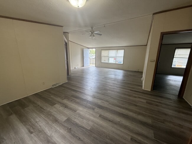 Building Photo - 4210 Lady Slipper Ln