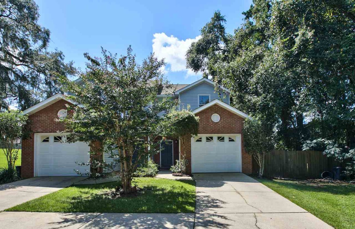 Primary Photo - 2162 Delta Blvd