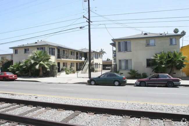Foto del edificio - 15912-15914 S Vermont Ave