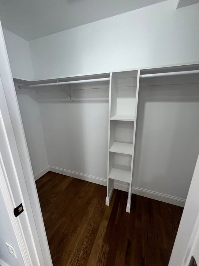 Photo - 489 Spring St Apartment