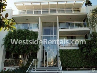 Building Photo - 131 N Gale Dr