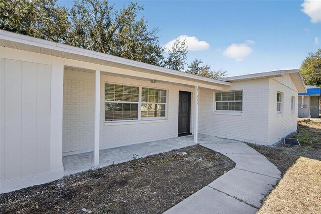 Foto del edificio - 311 NE 5th St