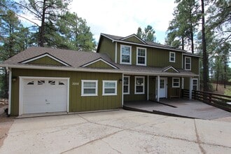 Building Photo - 3256 Hunter Pl