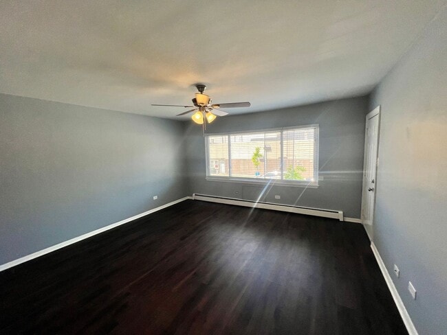 Building Photo - 2657 W 47th St