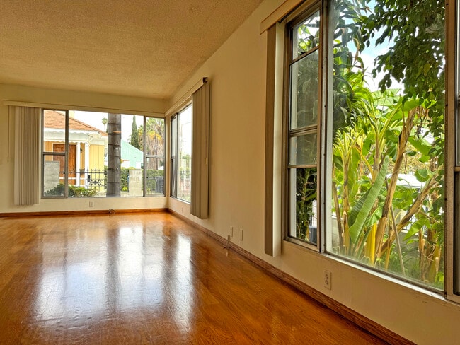 Building Photo - 1627 S Highland Ave