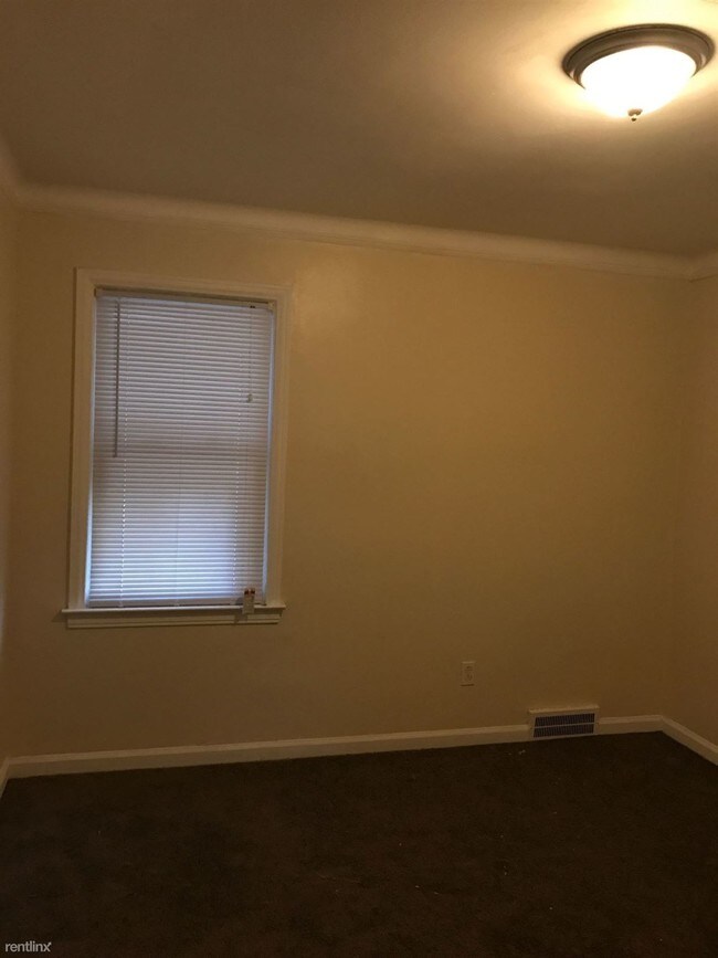 Foto del edificio - 16511 Oakfield St