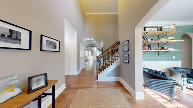 Photo - Asheton Lakes House