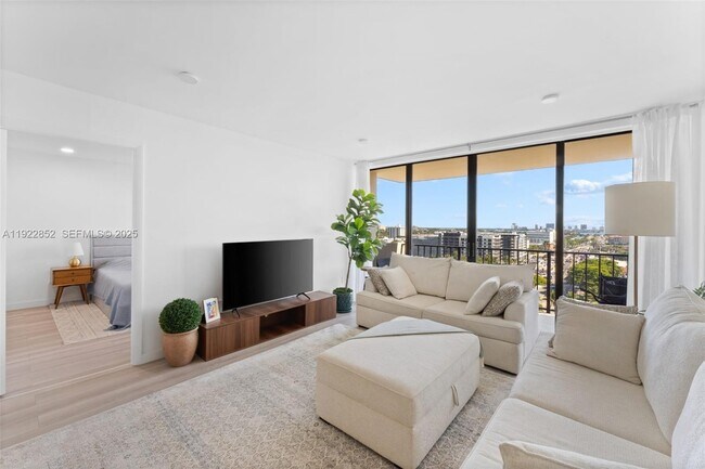 Foto del edificio - 1470 NE 123rd St