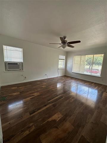 Building Photo - 4031 Cole Ave