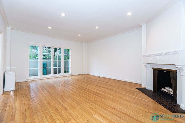 Building Photo - Russian Hill: Updated 1 Bed 1 Bath Apartme...