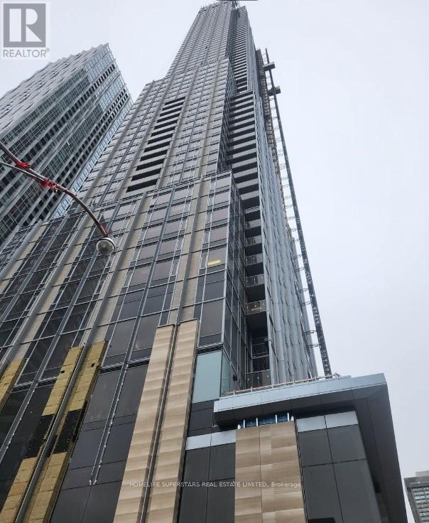 Building Photo - 11 Yorkville Ave