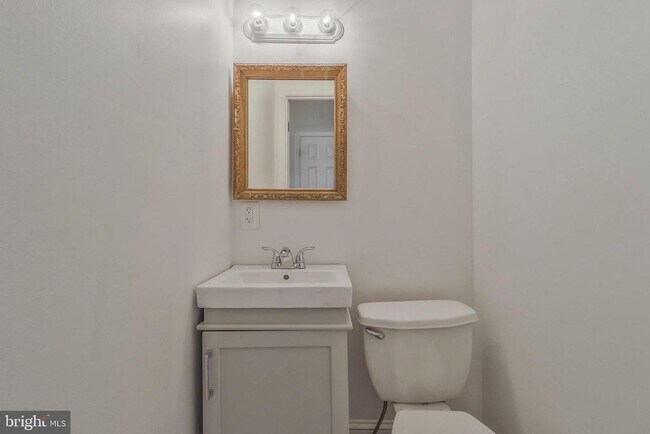 Building Photo - 5108 7th St NW