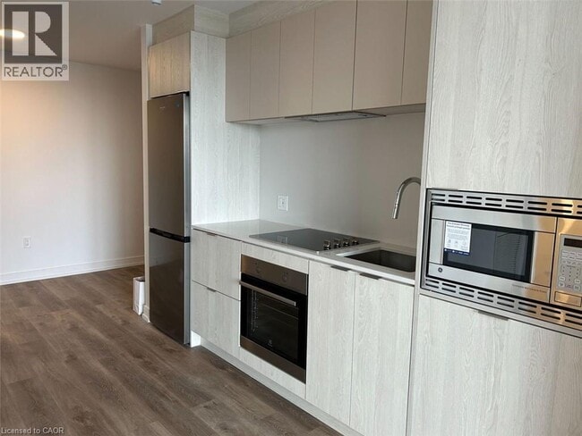 Photo du bâtiment - 1 Jarvis St