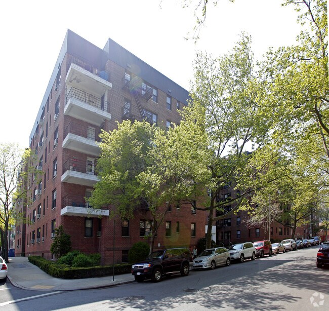 Foto del edificio - 530 West 236th