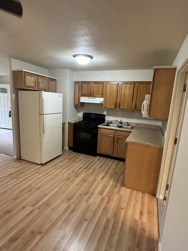 Foto del edificio - 16 Salem Rd