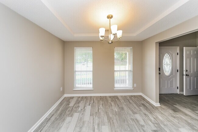 Building Photo - 12923 Fox Ridge Ln