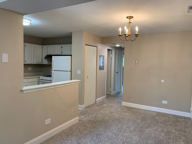 Building Photo - 2226 Abbeywood Dr