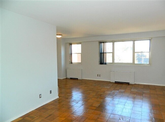 Foto del edificio - 30 Lake St