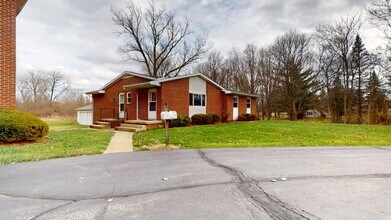 Building Photo - 187 S Gamble St