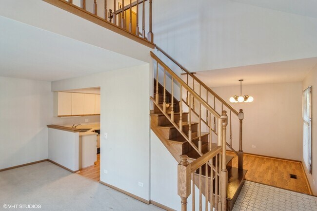 Building Photo - 1388 Queensgreen Cir