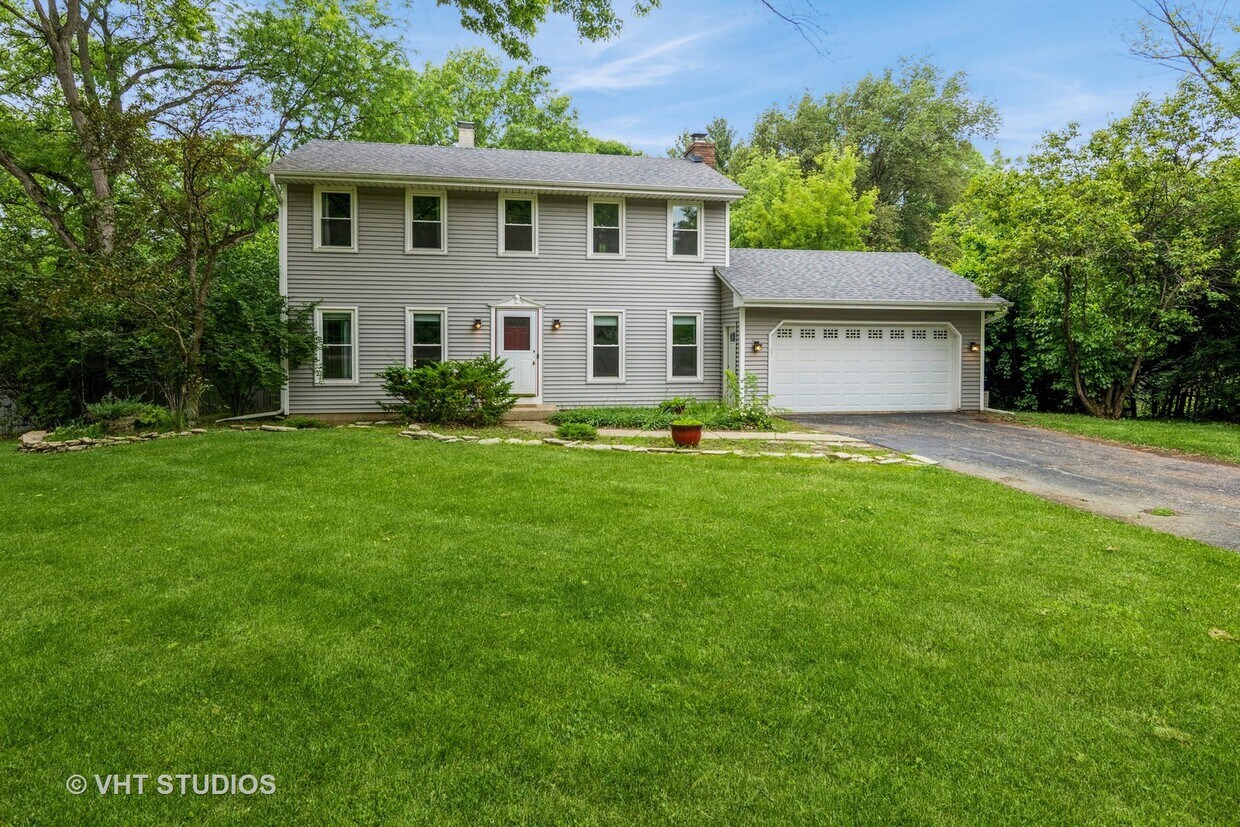 Foto principal - 41W058 Colson Dr
