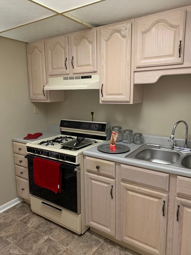 ¡cocina - Giant Oaks Apartments
