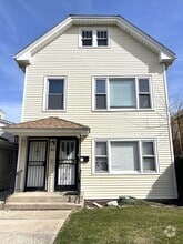 Building Photo - 1321 East Ave