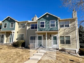 Building Photo - 7905 Lexington Park Dr