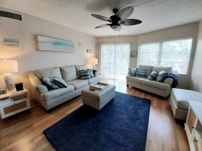 Building Photo - 1215 S Portofino Dr