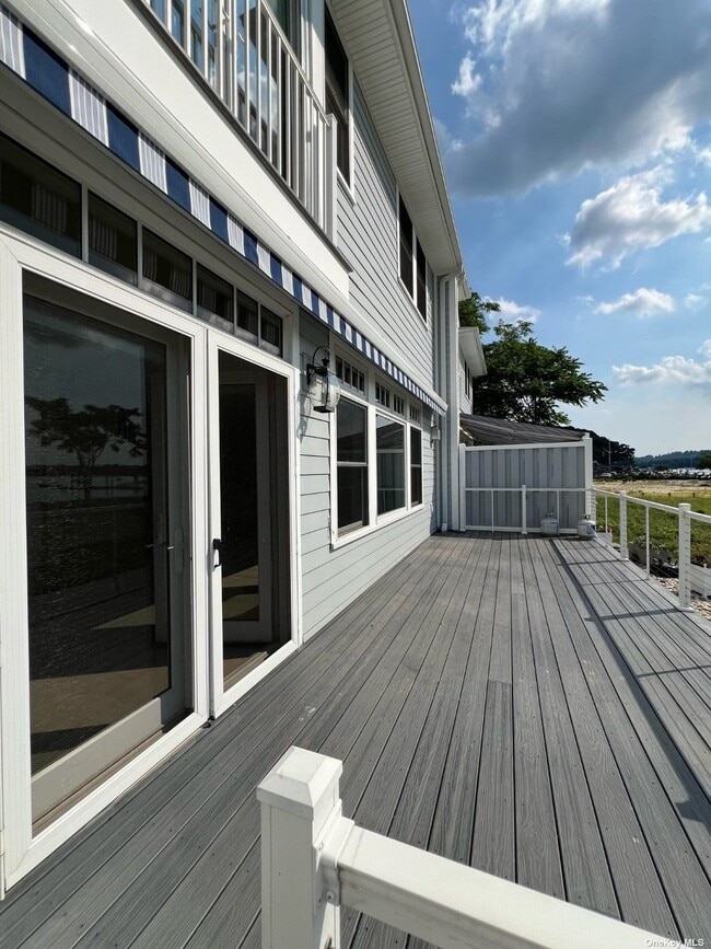 Building Photo - 2 Sea Isle Landing