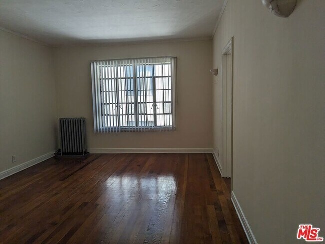 Foto del edificio - 621 S Gramercy Pl