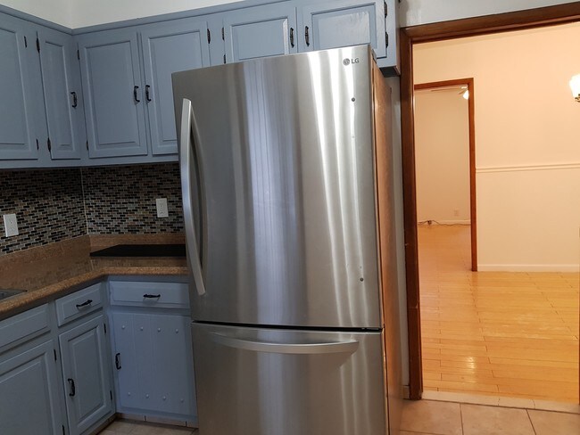 Foto del edificio - 645 38th St