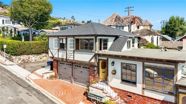 Building Photo - 1290 N Coast Hwy