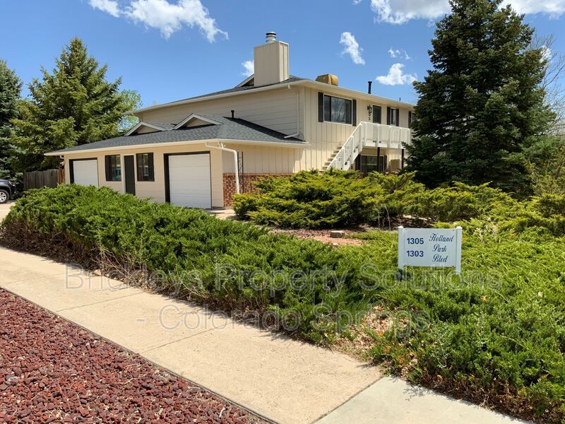 Foto principal - 1303 Holland Park Blvd
