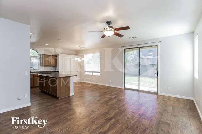 Foto del edificio - 4179 S Hemet St