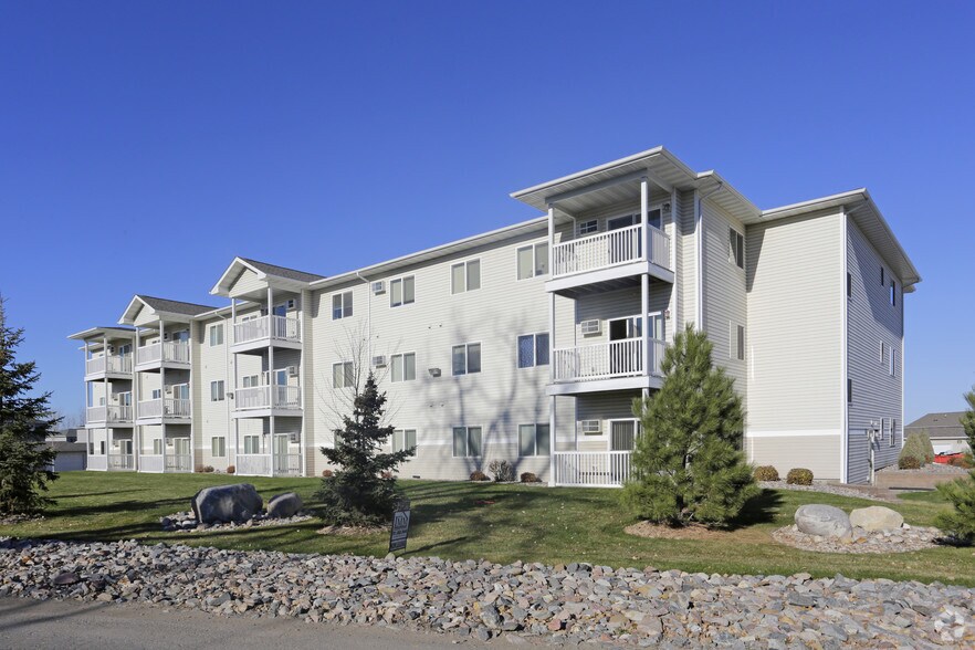 Elk Pointe Rentals Minot, ND