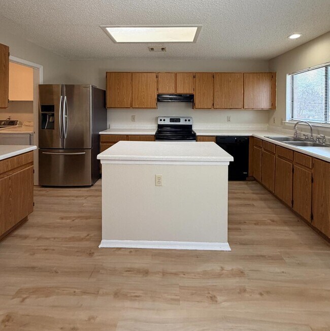 Foto del edificio - 9202 Roquefort