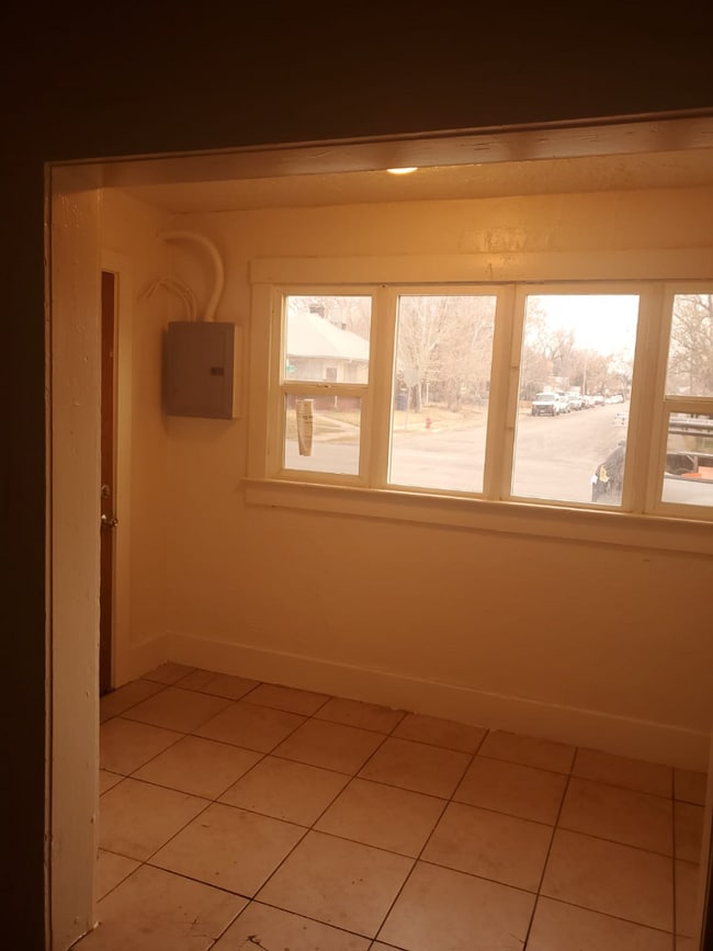 Foto del edificio - 2 Br Apartment on 28th St.