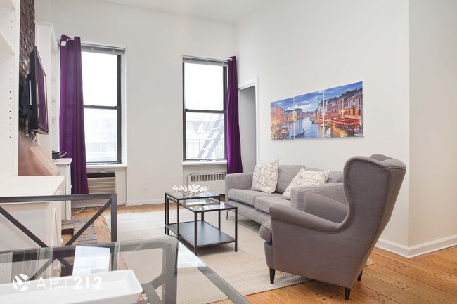 Building Photo - 1464 1st Ave