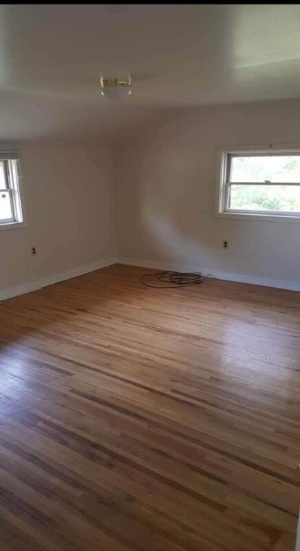 Foto del edificio - 531 Linden Dr