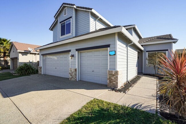 Exterior Front - 9633 Richlyn Way