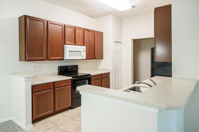 Foto del edificio - 13819 Herons Landing Way