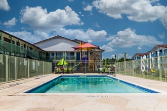 Building Photo - The Milo Apartments