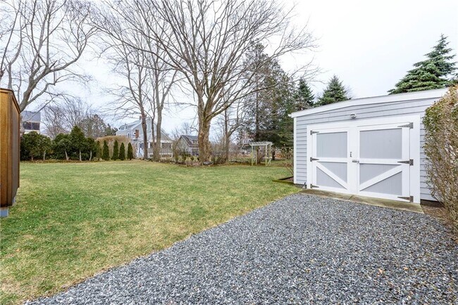 Building Photo - 59 Mt Hope Ave