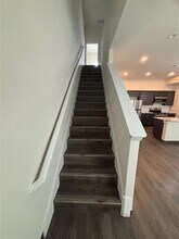 Building Photo - 710 Benge Dr