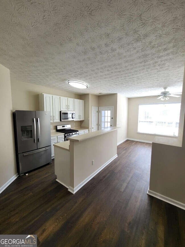 Building Photo - 6575 Above Tide Pl