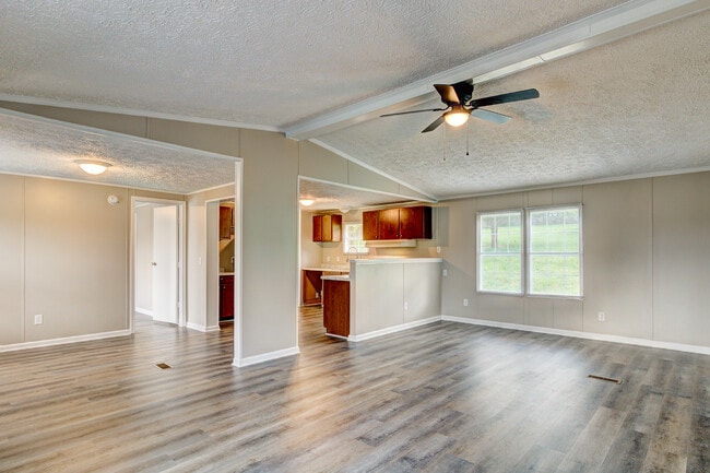 Building Photo - 3351 Appletree Ct