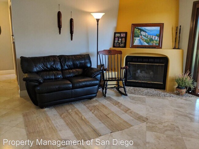 Building Photo - 3 br, 2.5 bath House - 13853 Boquita Dr