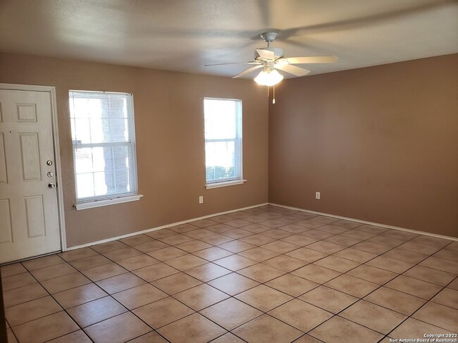 Building Photo - 10622 Shaencrest